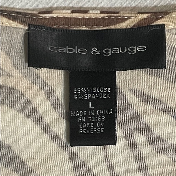 Cable & Gauge Zebra Print V-Neck Blouse - Picture 2 of 4